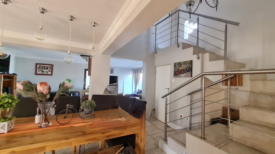 3 Bedroom Property for Sale in Dana Bay Western Cape